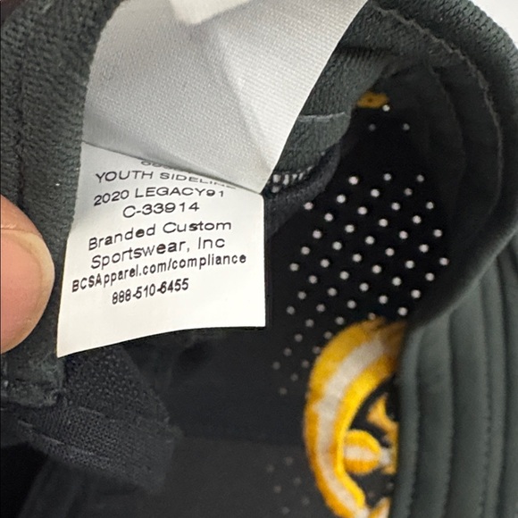 University Of Iowa Hawkeyes Youth Hat Black Nike Dri-Fit Legacy91 Cap C. Clark - Picture 8 of 8